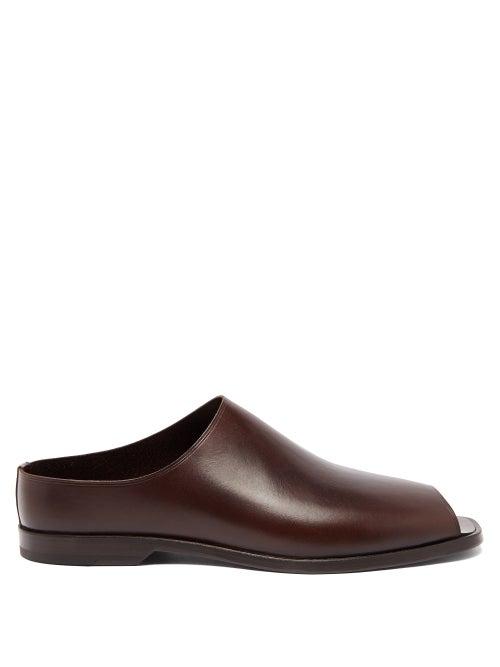 Matchesfashion.com Lemaire - Open-toe Leather Loafers - Mens - Dark Brown