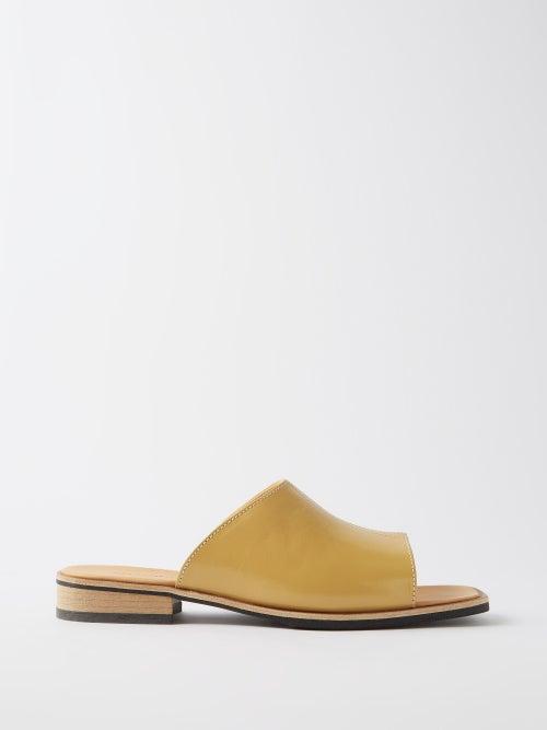 Our Legacy - Tahini Leather Slides - Mens - Yellow