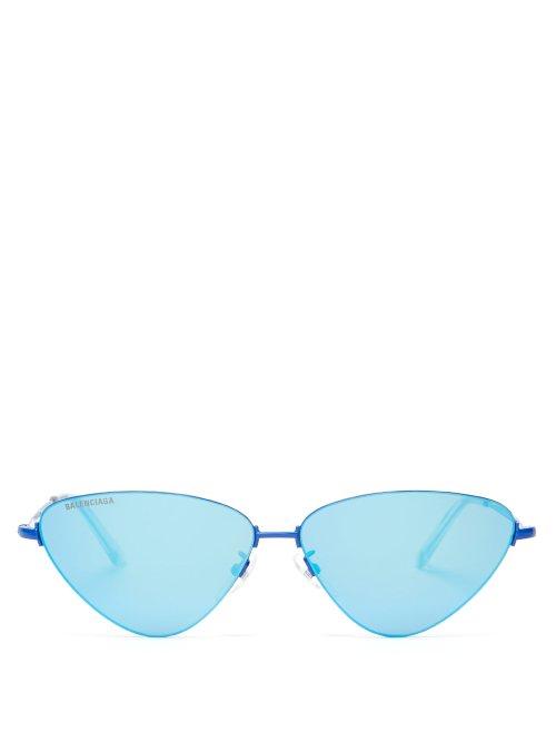 Matchesfashion.com Balenciaga - Invisible Cat Eye Mirrored Metal Sunglasses - Womens - Blue