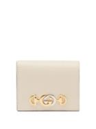 Matchesfashion.com Gucci - Zumi Logo Plaque Leather Wallet - Womens - White
