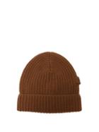 Matchesfashion.com Prada - Logo Embellished Ribbed Knit Cashmere Beanie Hat - Mens - Brown Multi