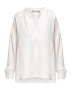 Vince Long-sleeved Sandwashed Silk-crepe Blouse
