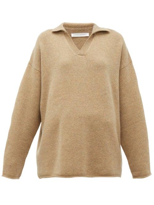 Matchesfashion.com Extreme Cashmere - No. 101 Jules Open Collared Cashmere Blend Sweater - Womens - Camel