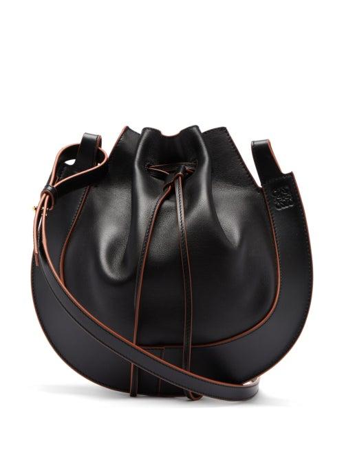 Matchesfashion.com Loewe - Horseshoe Leather Bag - Womens - Black