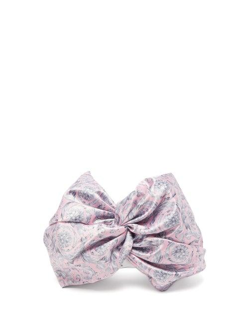 Matchesfashion.com Versace - Baroque-print Satin Turban Headband - Womens - Pink