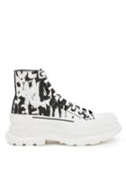 Alexander Mcqueen - Tread Slick Graffiti-print Canvas Trainers - Mens - Black White