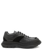 Matchesfashion.com Alexander Mcqueen - Exaggerated-sole Suede-panelled Leather Trainers - Mens - Black