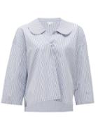 Matchesfashion.com Comme Des Garons Comme Des Garons - Peter Pan-collar Striped Cotton Blouse - Womens - Blue White