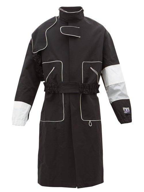 Matchesfashion.com Boramy Viguier - Contrast-panel Technical Shell Coat - Mens - Black