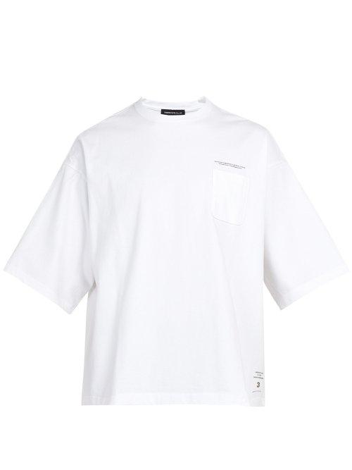 Matchesfashion.com Undercover - Logo Print Pocket Cotton T Shirt - Mens - White