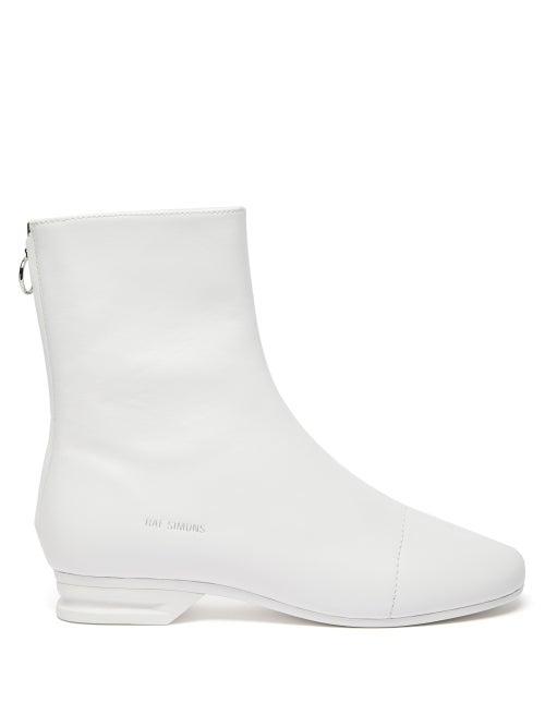 Matchesfashion.com Raf Simons - 2001 Logo-print Leather Boots - Mens - White