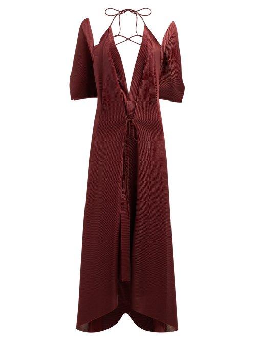 Matchesfashion.com Roland Mouret - Ballard Plunge Neck Pliss Jersey Dress - Womens - Burgundy