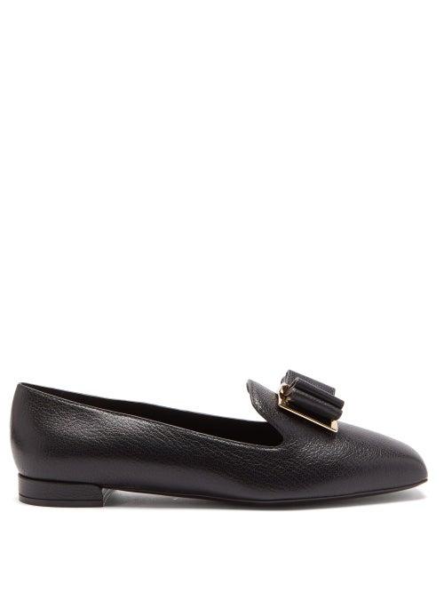 Matchesfashion.com Salvatore Ferragamo - Zaneta Double-bow Grained Leather Loafers - Womens - Black