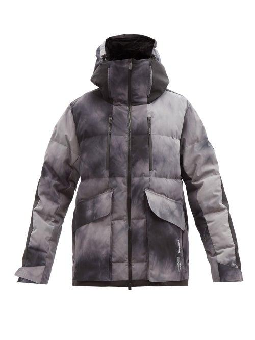 Holden - Peak Abstract-print Down Ski Jacket - Mens - Grey
