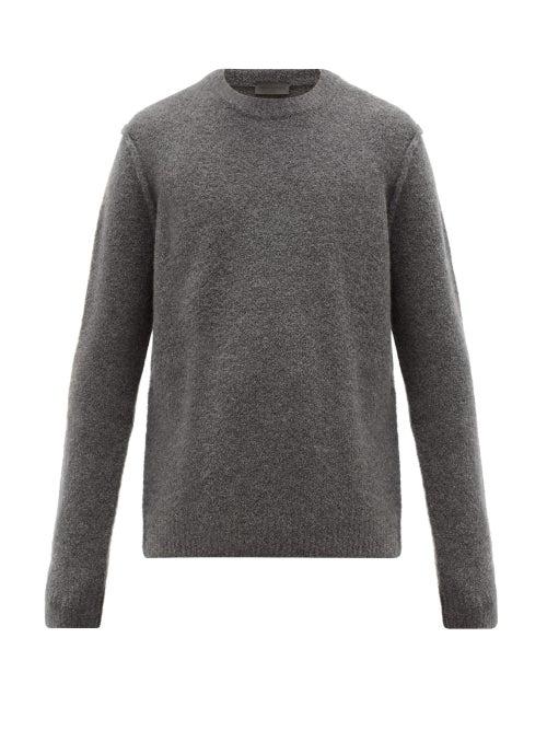 Matchesfashion.com Iris Von Arnim - Quinn Cashmere Blend Boucl Sweater - Mens - Grey