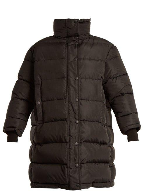 Matchesfashion.com Balenciaga - Funnel Neck Oversized Quilted Down Coat - Womens - Black