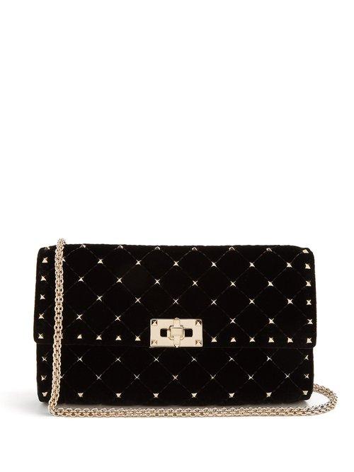 Matchesfashion.com Valentino - Rockstud Spike Quilted Velvet Clutch - Womens - Black
