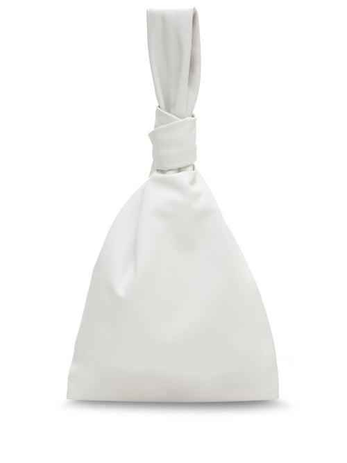 Matchesfashion.com Bottega Veneta - Bv Twist Knotted Leather Clutch - Womens - White