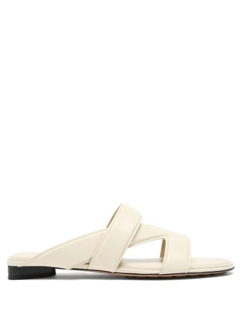 Matchesfashion.com Bottega Veneta - Crossover-strap Leather Slides - Womens - Ivory