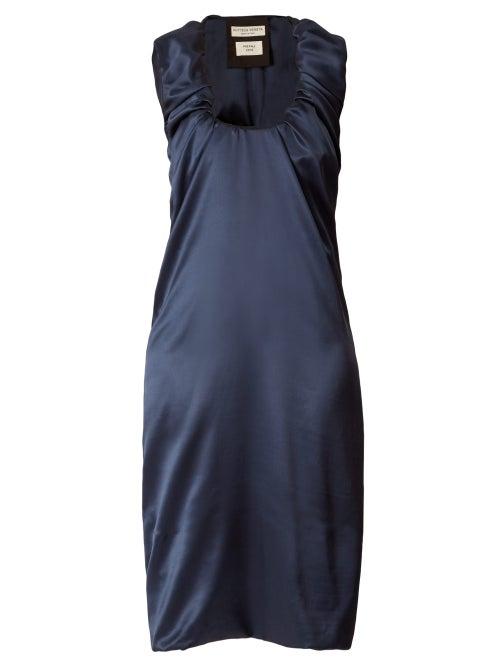 Matchesfashion.com Bottega Veneta - Gathered Scoop Neck Satin Midi Dress - Womens - Dark Blue