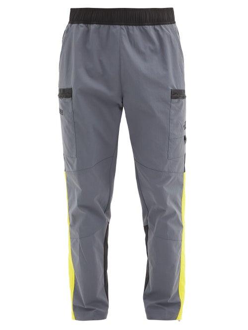 Matchesfashion.com The North Face - Cargo-pocket Technical Track Pants - Mens - Light Grey