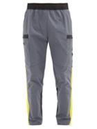 Matchesfashion.com The North Face - Cargo-pocket Technical Track Pants - Mens - Light Grey