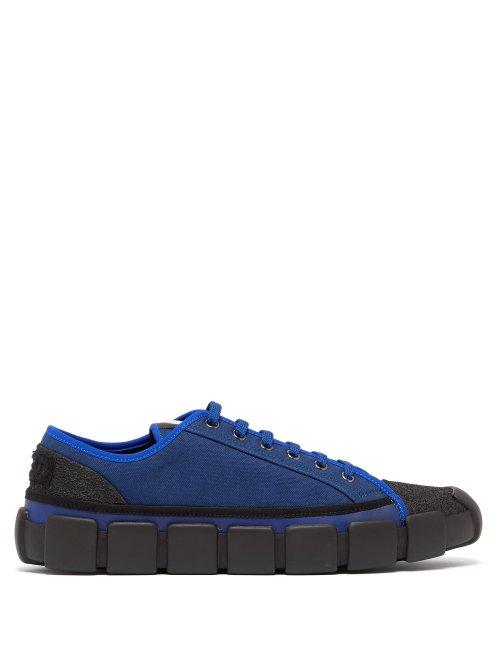 Matchesfashion.com 5 Moncler Craig Green - Canvas Low Top Sneakers - Mens - Blue