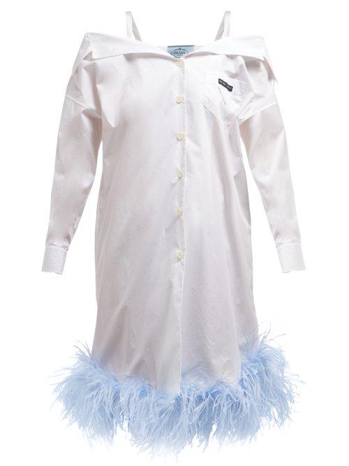 Matchesfashion.com Prada - Feather Trimmed Off The Shoulder Cotton Shirtdress - Womens - White Multi