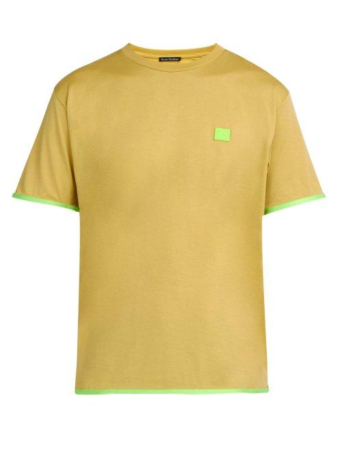 Matchesfashion.com Acne Studios - Elmo Face Chest Patch Cotton Jersey T Shirt - Mens - Beige