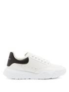 Matchesfashion.com Alexander Mcqueen - Court Raised-sole Leather Trainers - Mens - White Black