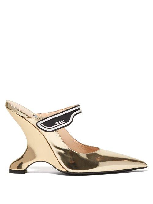 Matchesfashion.com Prada - Logo Strap Leather Mary Jane Mules - Womens - Gold