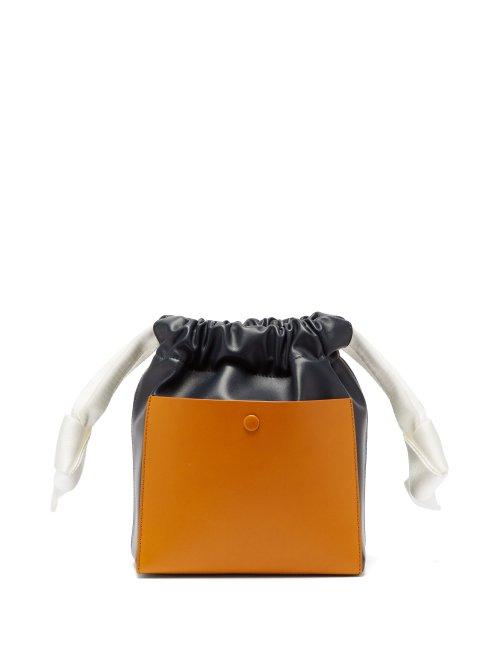 Matchesfashion.com Sophie Hulme - Knot Leather Bucket Bag - Womens - Tan Navy