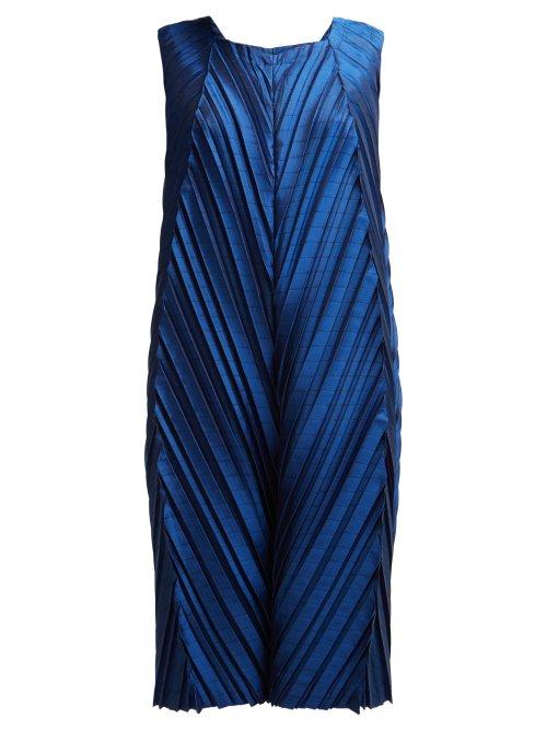 Matchesfashion.com Issey Miyake - Petiole Pleated Cocoon Dress - Womens - Blue