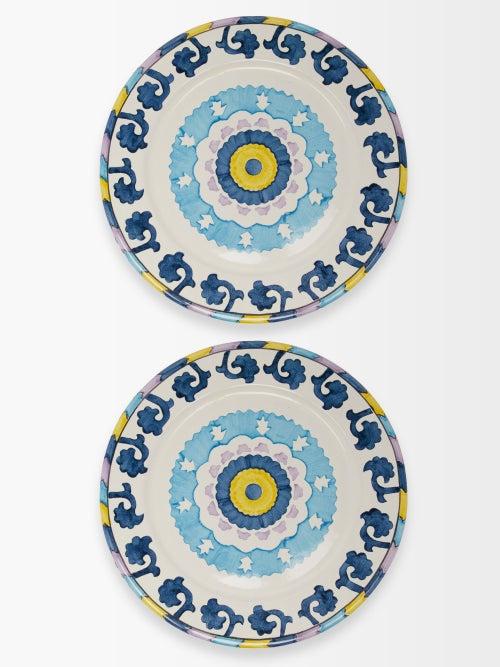 Emporio Sirenuse - Set Of Two Swirl Circle Painted Ceramic Plates - White Blue