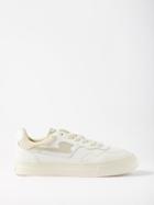 Stepney Workers Club - S-strike Leather Trainers - Mens - White