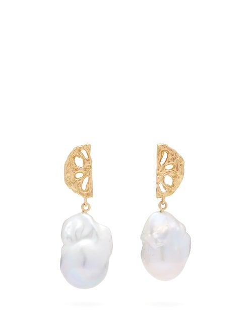 Matchesfashion.com Nadia Shelbaya - 200 Fan Pearl & Gold Earrings - Womens - Pearl