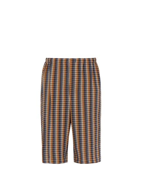 Matchesfashion.com Lemaire - Cotton Blend Seersucker Shorts - Mens - Multi
