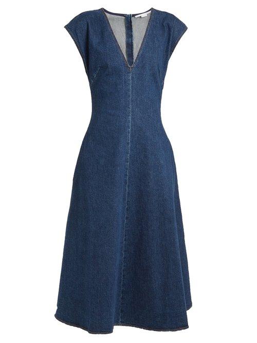 Matchesfashion.com Stella Mccartney - Ella V Neck Fluted Denim Dress - Womens - Dark Denim
