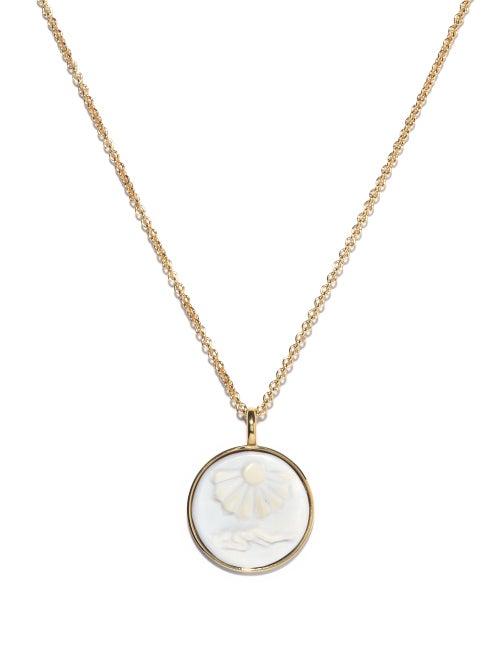Matchesfashion.com Tom Wood - Clytia Cameo 14kt Gold-plated Pendant Necklace - Mens - Gold
