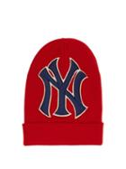 Matchesfashion.com Gucci - Ny Yankees Appliqud Wool Beanie Hat - Mens - Red