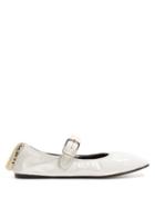 Matchesfashion.com Loewe - Logo Tab Patent Leather Flats - Womens - White