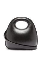 Matchesfashion.com Lemaire - Egg Smooth Leather Bag - Womens - Black