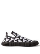 Bottega Veneta - Ripple Triangle-intarsia Mesh Trainers - Mens - Black White