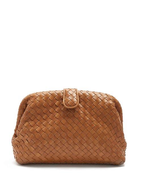 Matchesfashion.com Bottega Veneta - The Lauren 1980 Intrecciato Leather Clutch - Womens - Camel