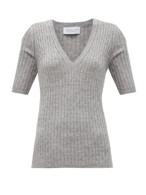 Matchesfashion.com Gabriela Hearst - Carolina V-neck Cashmere-blend Sweater - Womens - Grey