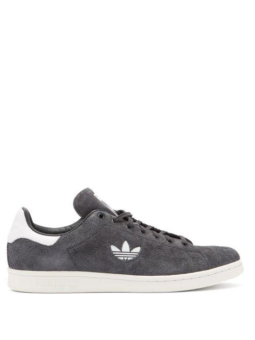 Matchesfashion.com Adidas Originals - Stan Smith Low Top Suede Trainers - Mens - Charcoal Grey