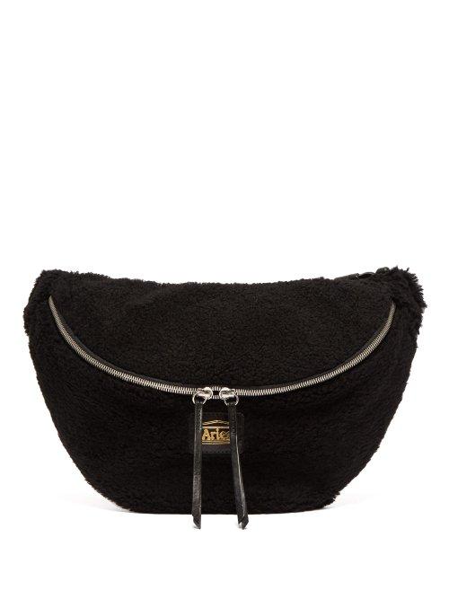 Matchesfashion.com Aries - Elis Logo Sheepskin Belt Bag - Womens - Black