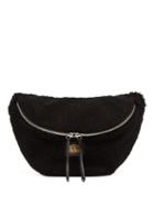 Matchesfashion.com Aries - Elis Logo Sheepskin Belt Bag - Womens - Black