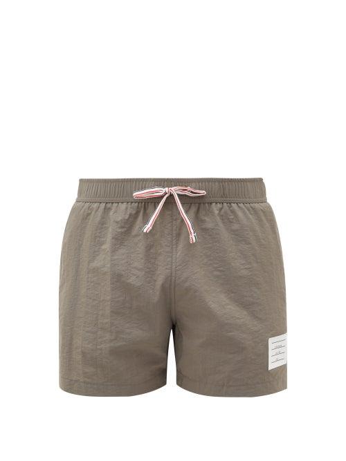 Matchesfashion.com Thom Browne - Logo Patch Swim Shorts - Mens - Grey