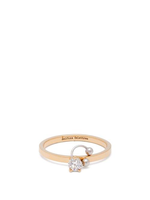 Matchesfashion.com Delfina Delettrez - Pierced 18kt Gold & Diamond Ring - Womens - Yellow Gold